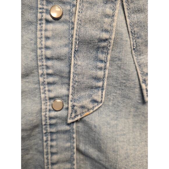 H&M Women Medium Shirt Dress Blue Jean Denim Belt Pearl Snap Long Sleeve‎ - Picture 2 of 7